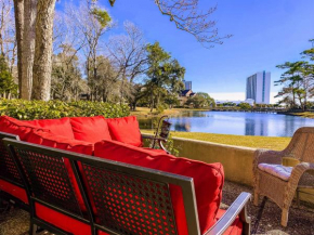 Lake Bungalow Kingston Resort w Beach and Pool
